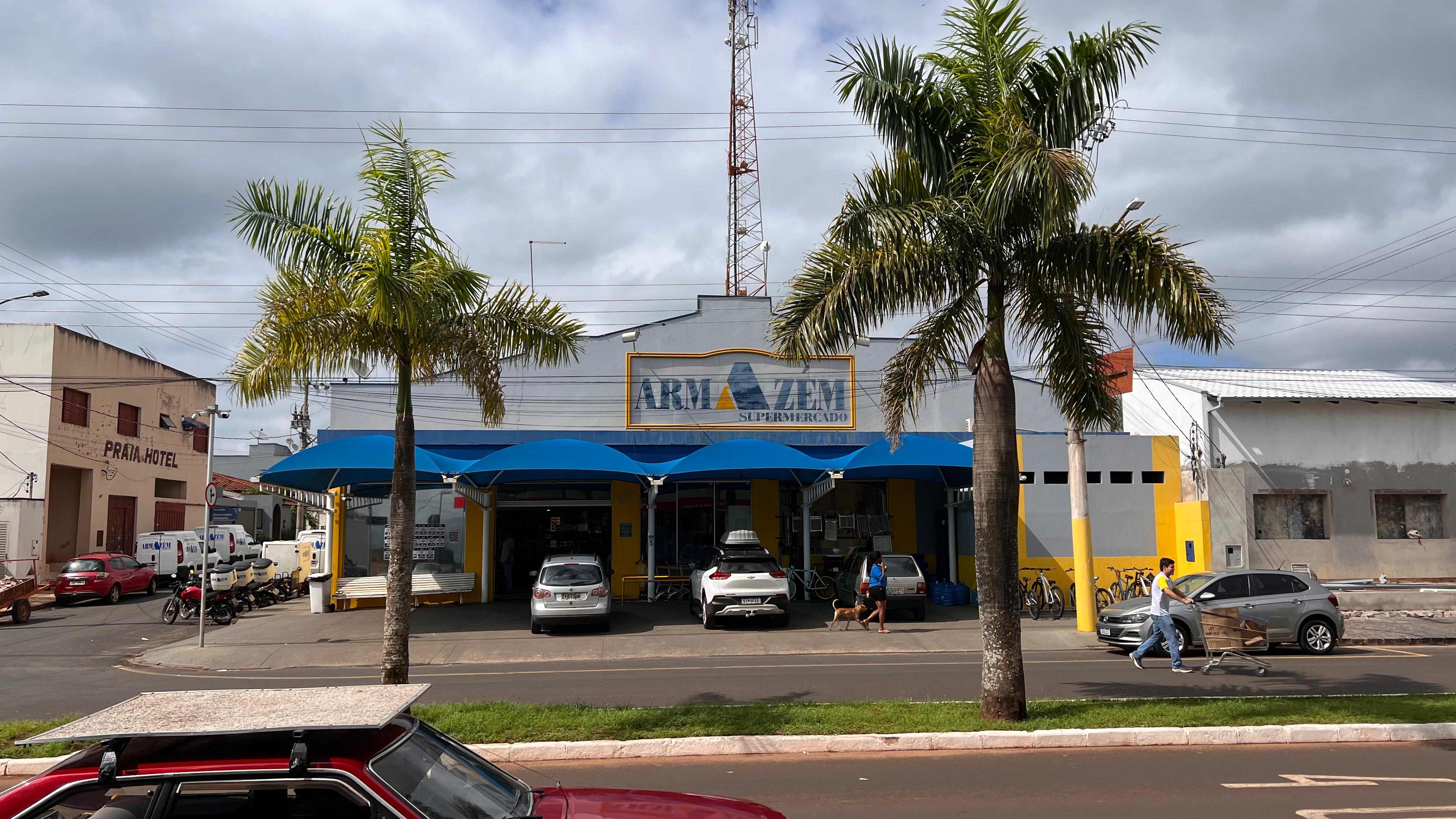 Fachada do Armazém Supermercado